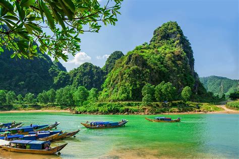 De Phong Nha-Ke Bang National Park: Een Oerwoudwonder en een Reis Door de Tijd!